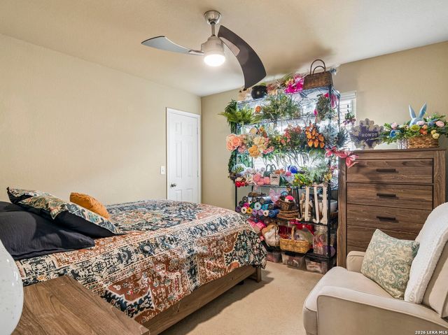 212 Bison Ln, Cibolo, TX 78108