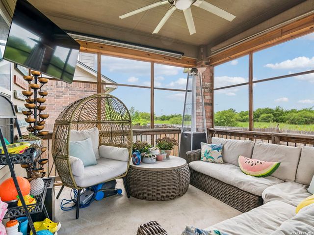212 Bison Ln, Cibolo, TX 78108