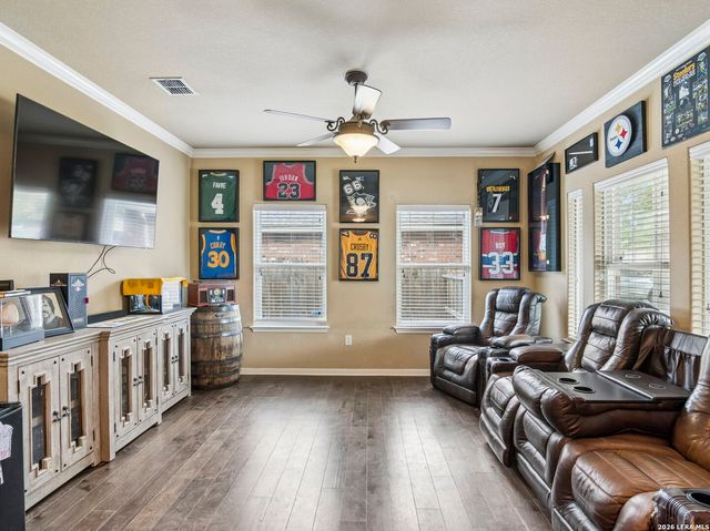 212 Bison Ln, Cibolo, TX 78108