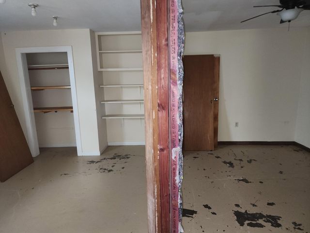 9021 Lomax Street, Houston, TX 77093