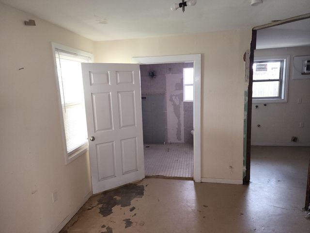 9021 Lomax Street, Houston, TX 77093