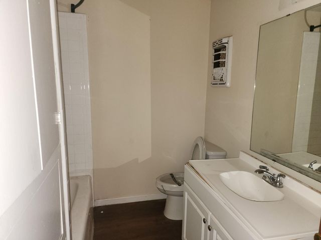 9021 Lomax Street, Houston, TX 77093