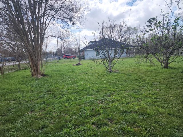 9021 Lomax Street, Houston, TX 77093