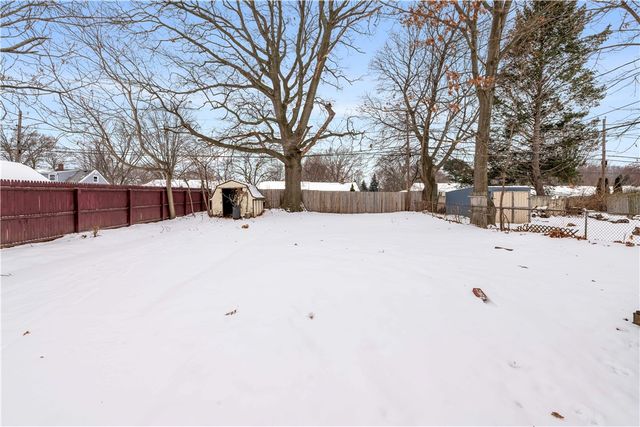 212 Almay Road, Greece, NY 14616