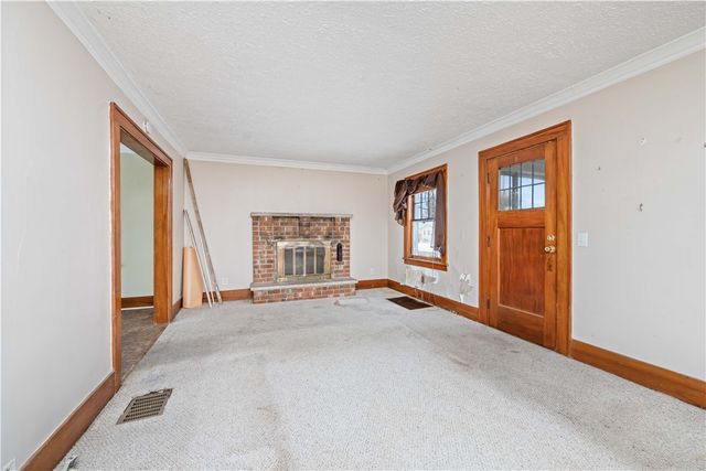 212 Almay Road, Greece, NY 14616