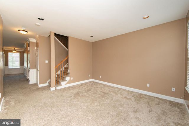 7 KINGSWOOD CT, Westampton, NJ 08060