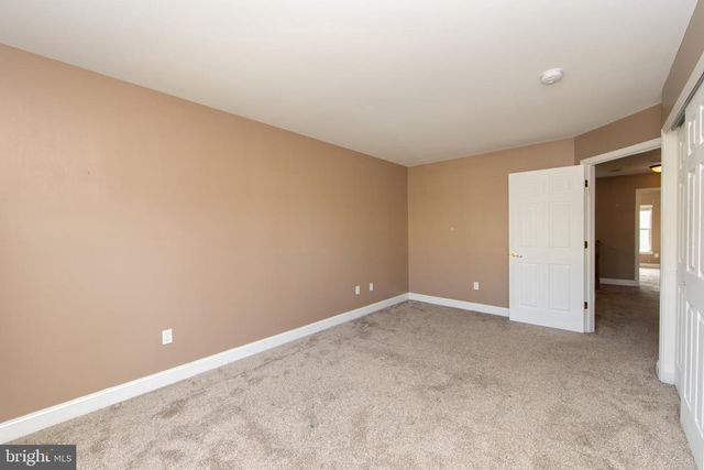 7 KINGSWOOD CT, Westampton, NJ 08060