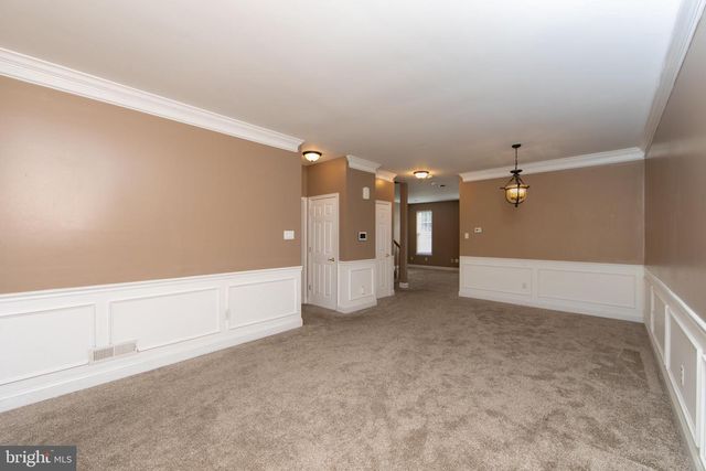 7 KINGSWOOD CT, Westampton, NJ 08060