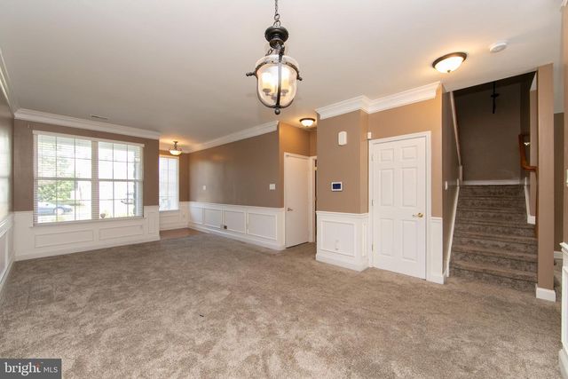 7 KINGSWOOD CT, Westampton, NJ 08060