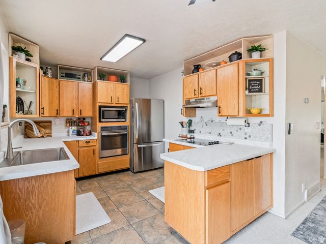 4130 S 2446 W, Taylorsville, UT 84129