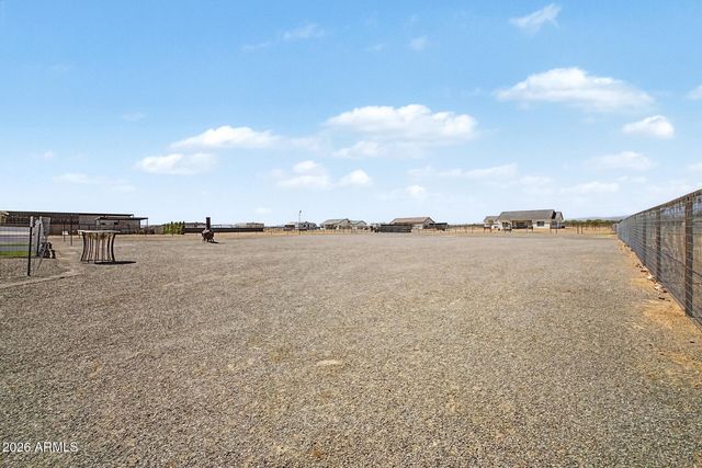 23020 W SKINNER Road, Wittmann, AZ 85361