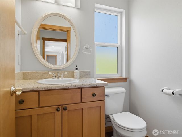5018 Pleasant Glade Road NE, Olympia, WA 98516