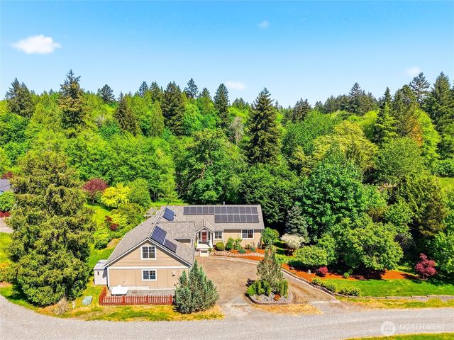 5018 Pleasant Glade Road NE, Olympia, WA 98516