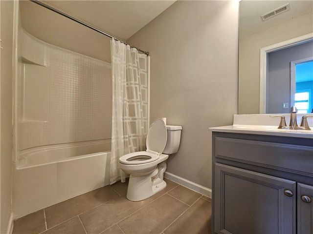 871 Sunset Park Drive, Suwanee, GA 30024