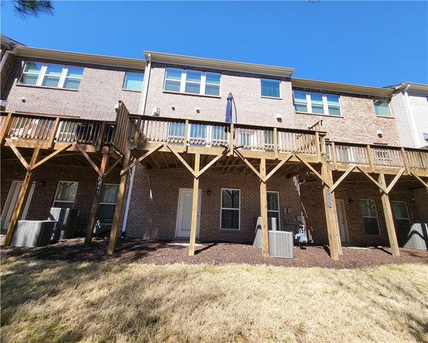 871 Sunset Park Drive, Suwanee, GA 30024