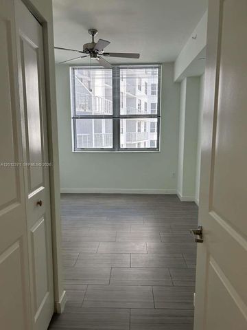 1776 Polk St 505, Hollywood, FL 33020