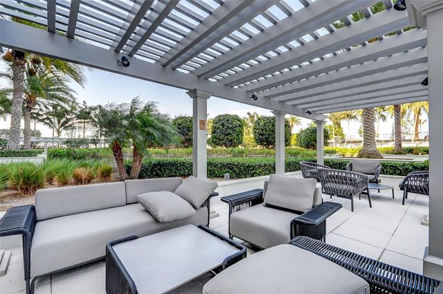 1776 Polk St 505, Hollywood, FL 33020