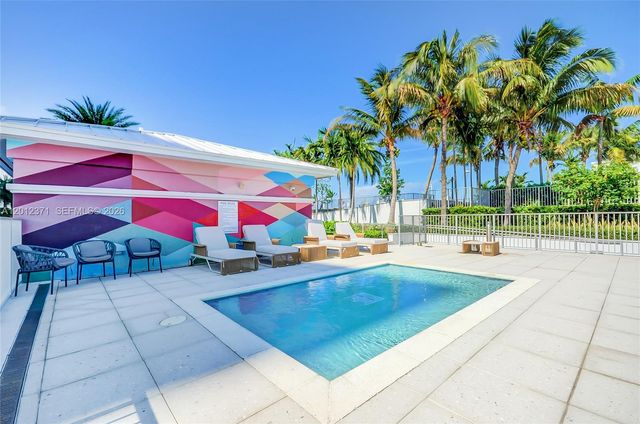 1776 Polk St 505, Hollywood, FL 33020