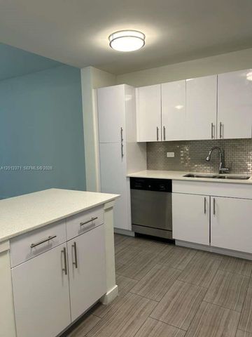 1776 Polk St 505, Hollywood, FL 33020