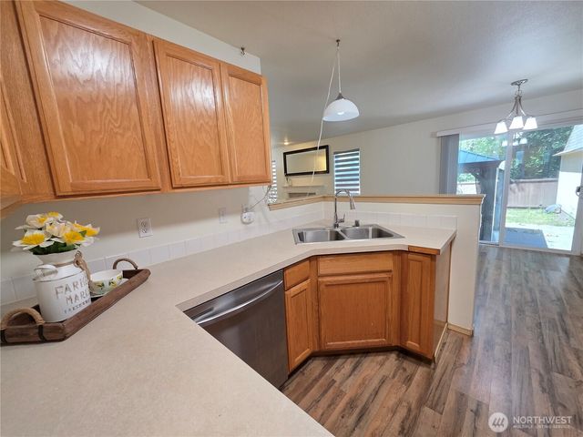 20702 190th Avenue E, Orting, WA 98360