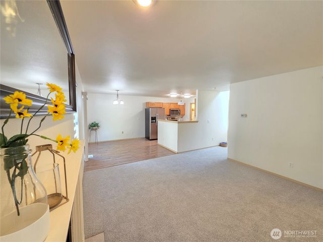 20702 190th Avenue E, Orting, WA 98360
