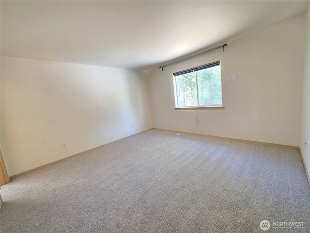 20702 190th Avenue E, Orting, WA 98360