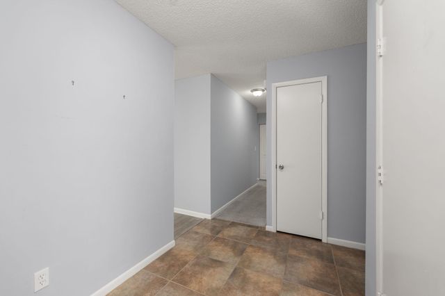 425 Sevilla Dr, St Augustine, FL 32086