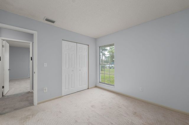 425 Sevilla Dr, St Augustine, FL 32086