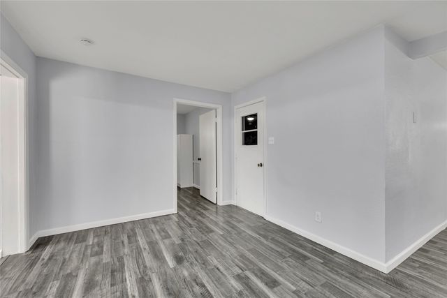 205 NW Jill Ann Drive, Burleson, TX 76028