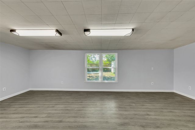 205 NW Jill Ann Drive, Burleson, TX 76028