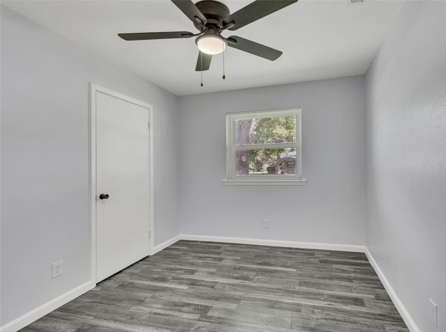 205 NW Jill Ann Drive, Burleson, TX 76028