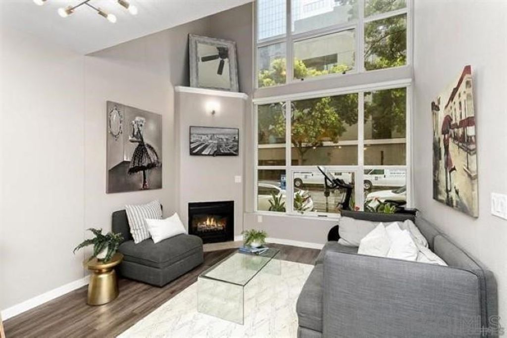 1240 India St 103, San Diego, CA 92101