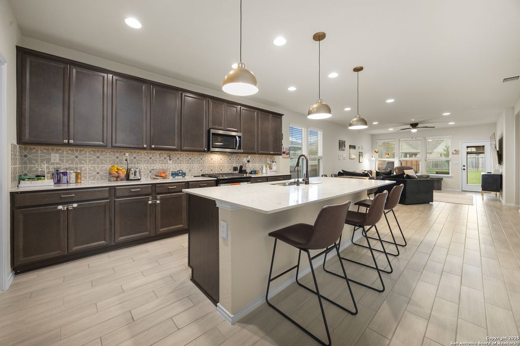 2119 Dalhart, San Antonio, TX 78253
