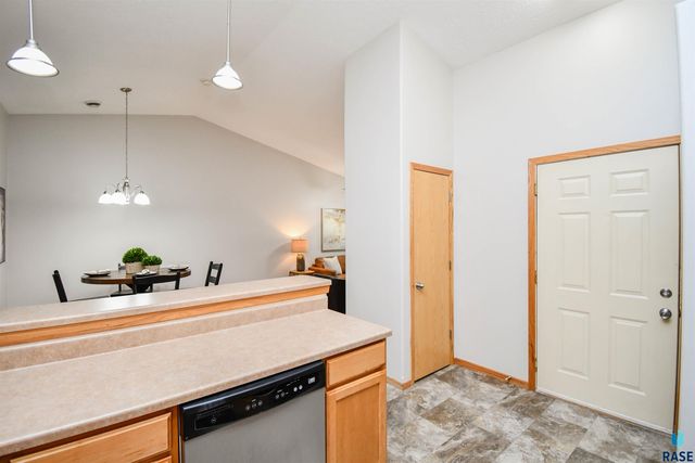 301 Scott Pl Place, Tea, SD 57064