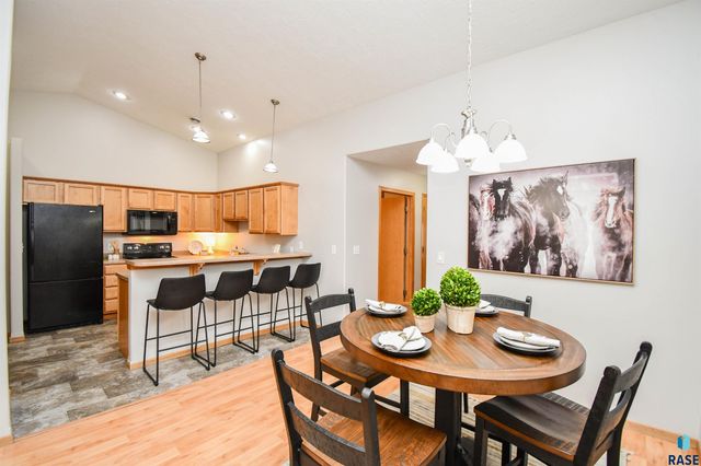 301 Scott Pl Place, Tea, SD 57064