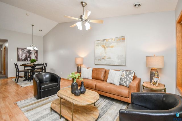 301 Scott Pl Place, Tea, SD 57064