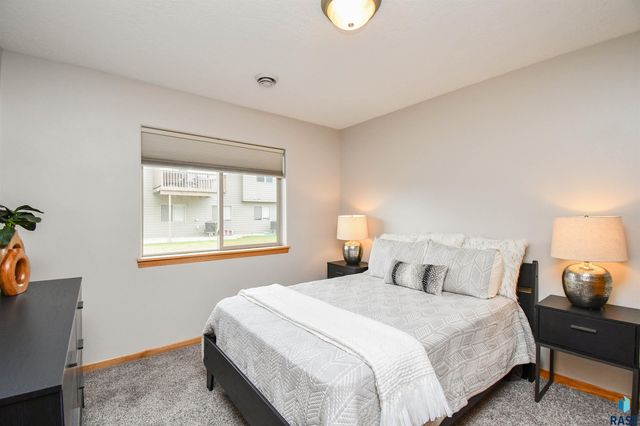 301 Scott Pl Place, Tea, SD 57064