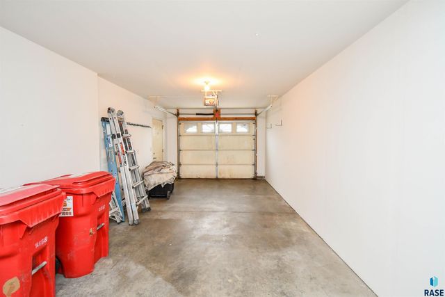 301 Scott Pl Place, Tea, SD 57064