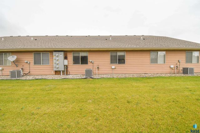 301 Scott Pl Place, Tea, SD 57064