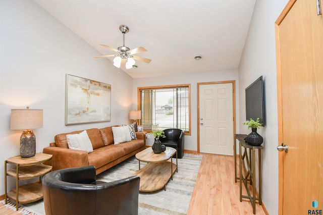 301 Scott Pl Place, Tea, SD 57064