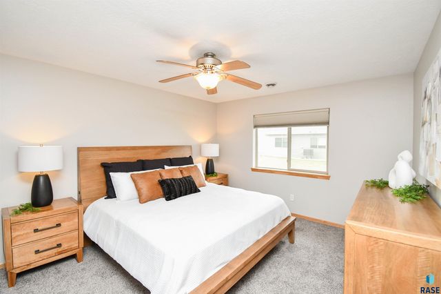 301 Scott Pl Place, Tea, SD 57064