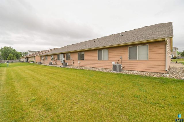 301 Scott Pl Place, Tea, SD 57064