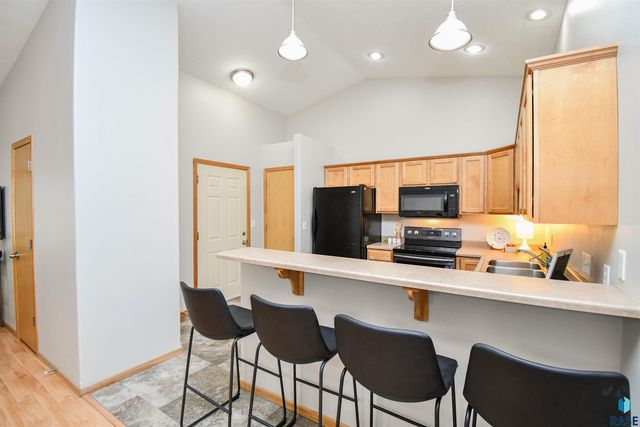 301 Scott Pl Place, Tea, SD 57064