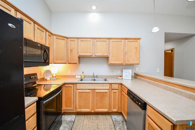 301 Scott Pl Place, Tea, SD 57064