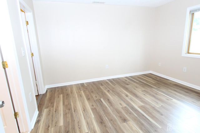 1213 Aspen Drive, Plainsboro, NJ 08536