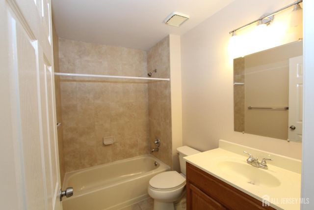 1213 Aspen Drive, Plainsboro, NJ 08536