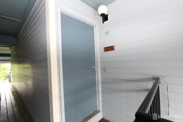 1213 Aspen Drive, Plainsboro, NJ 08536