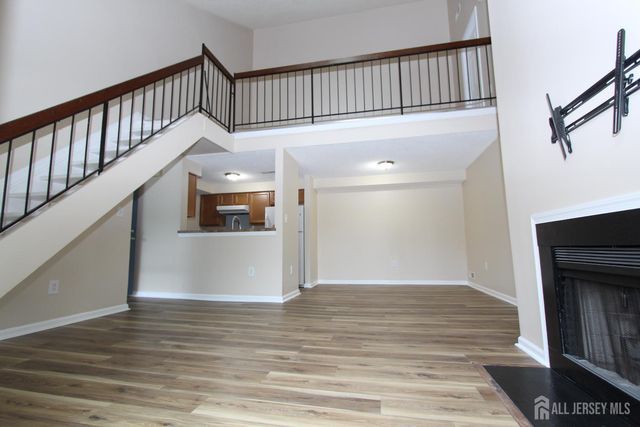 1213 Aspen Drive, Plainsboro, NJ 08536