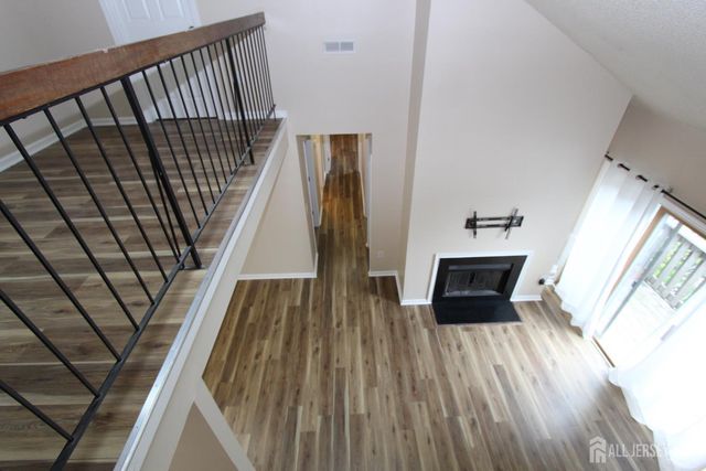 1213 Aspen Drive, Plainsboro, NJ 08536