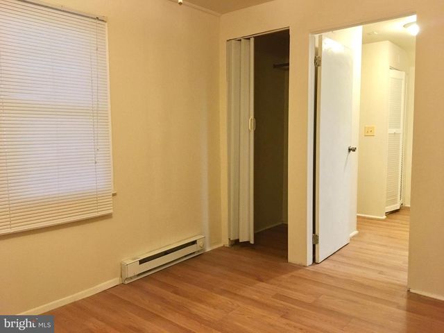 3503 SOLLERS POINT RD, Dundalk, MD 21222